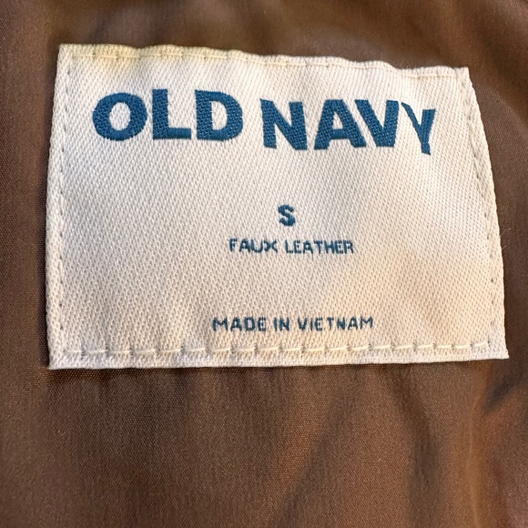 Old Navy Faux Leather Women's
Brown Puffer Jacket NWT SM CHOCOLATE SOFT cropped - Picture 5 of 15